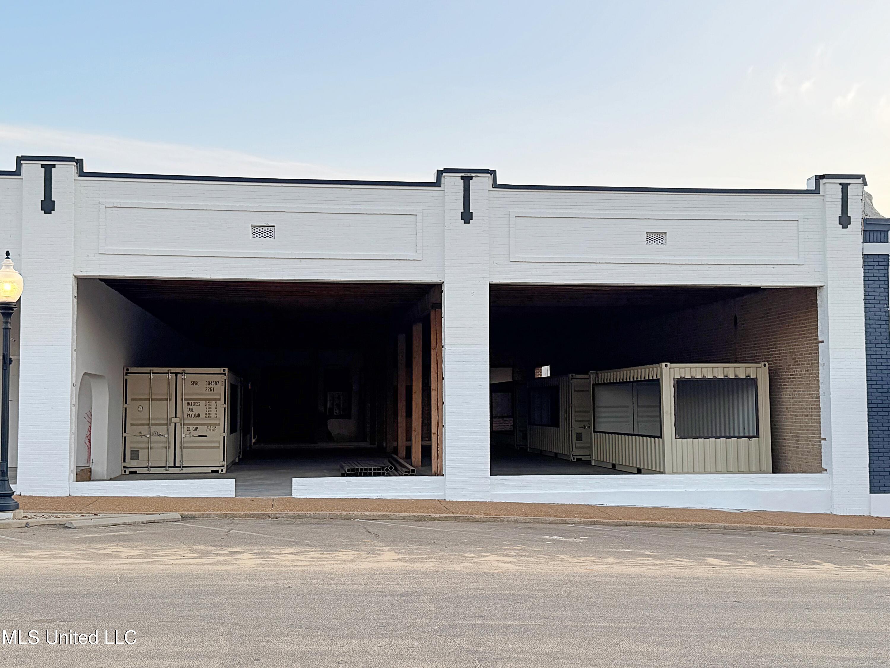 123 W Main Street — photo