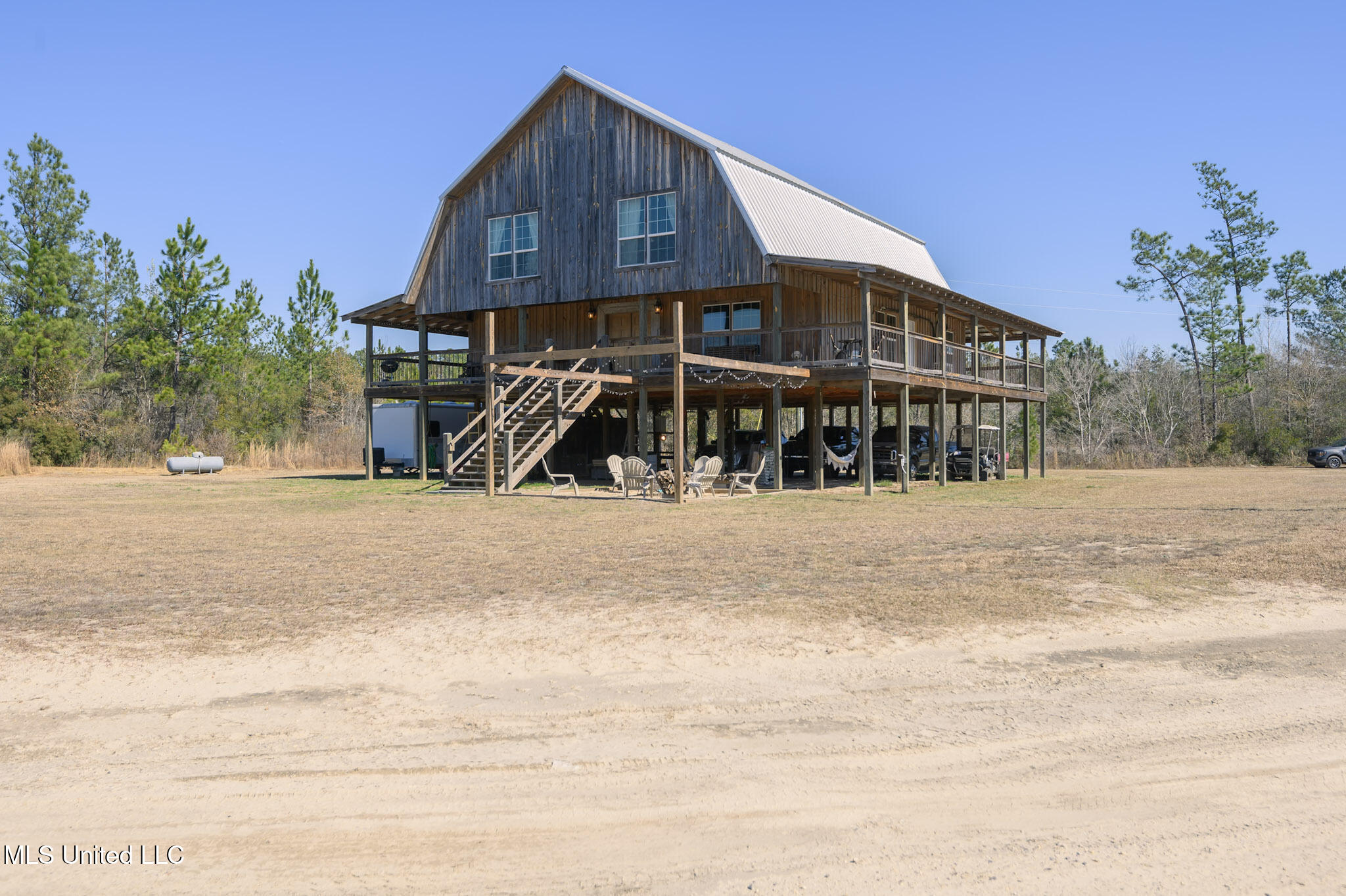 5295 Agricola Latonia Road — photo