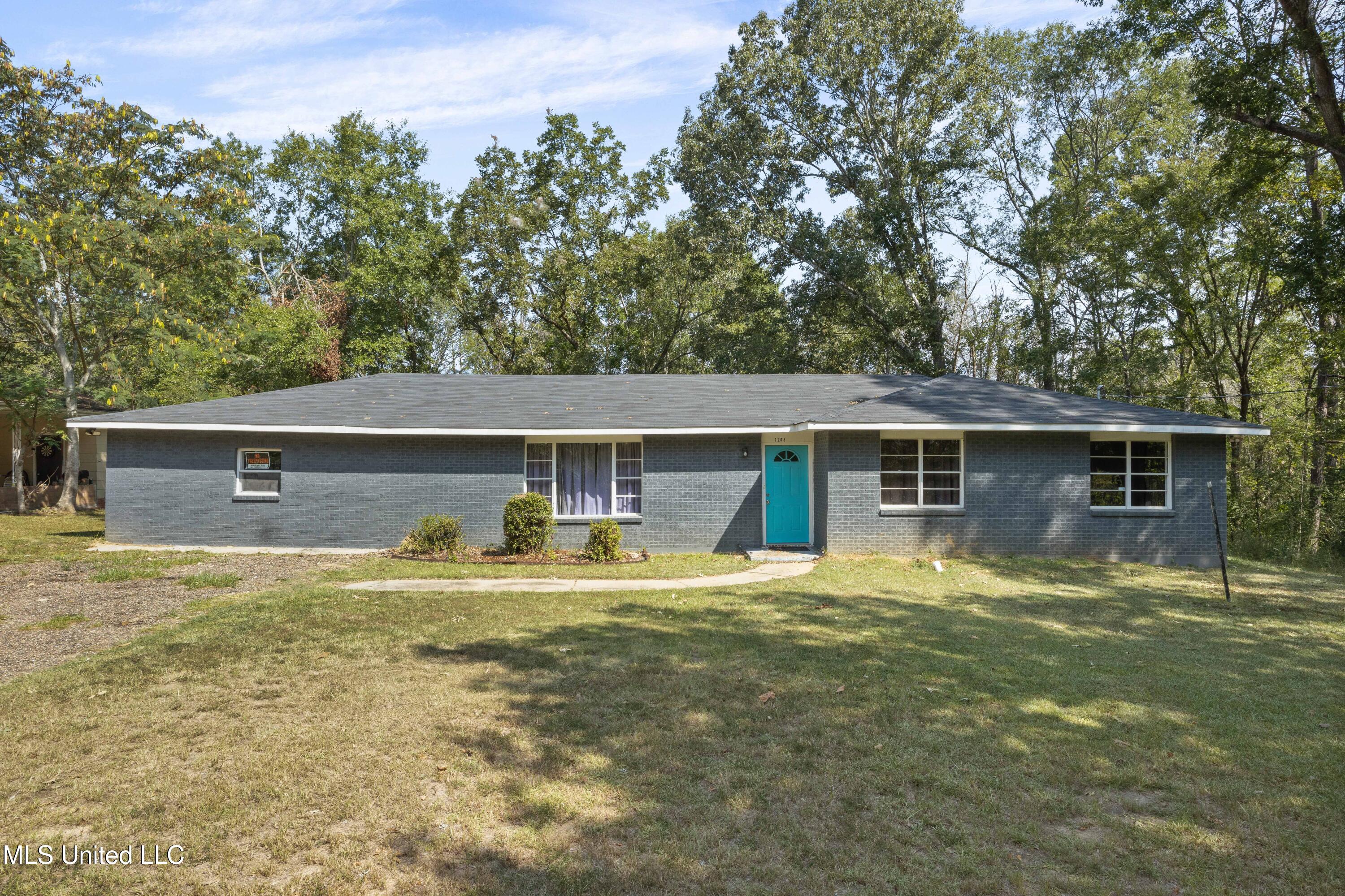 1208 Cooper Road — photo