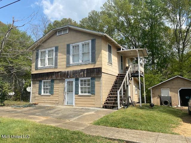 219 S Live Oak Street — photo