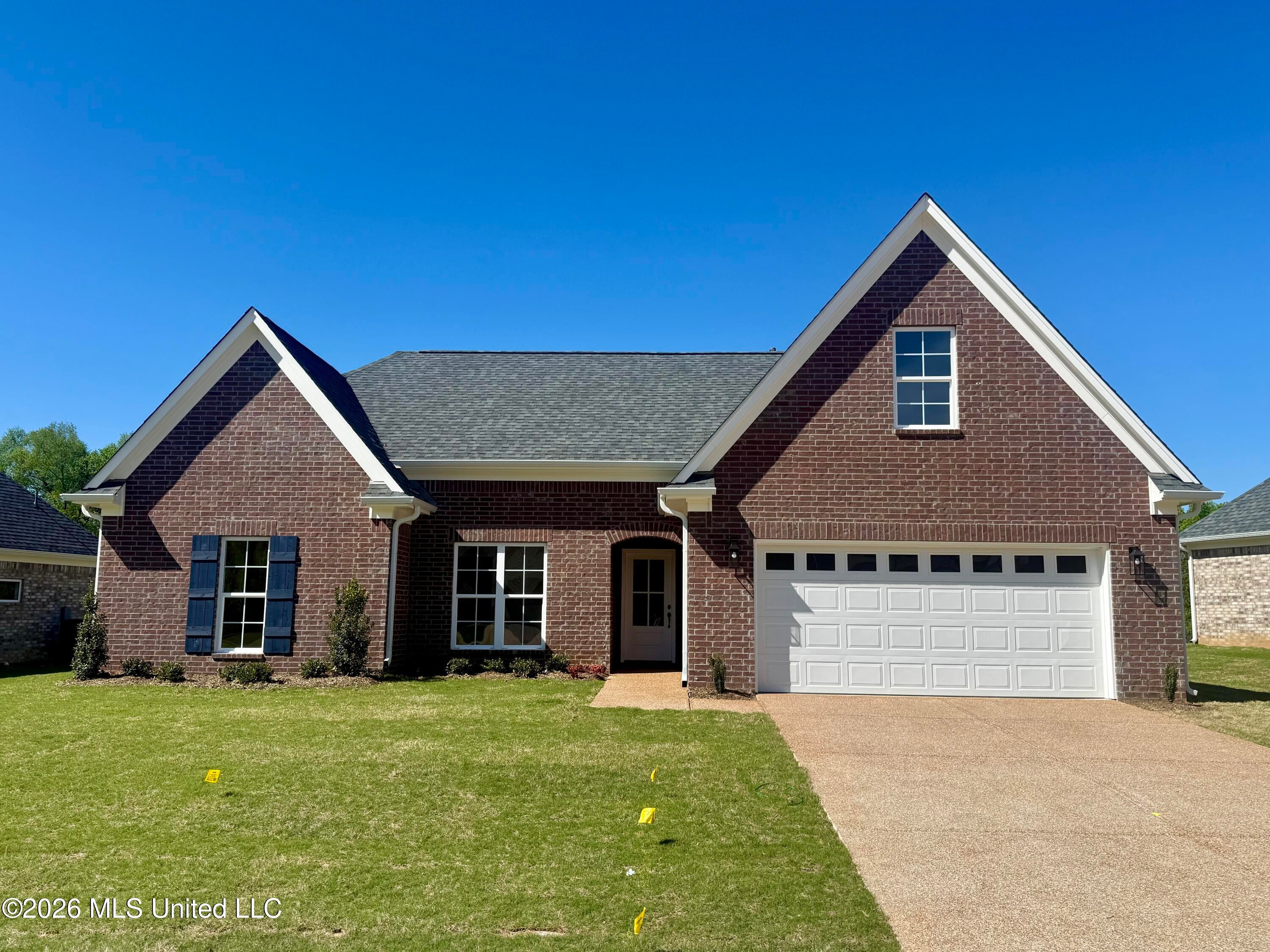 1070 Great Glen Drive — photo