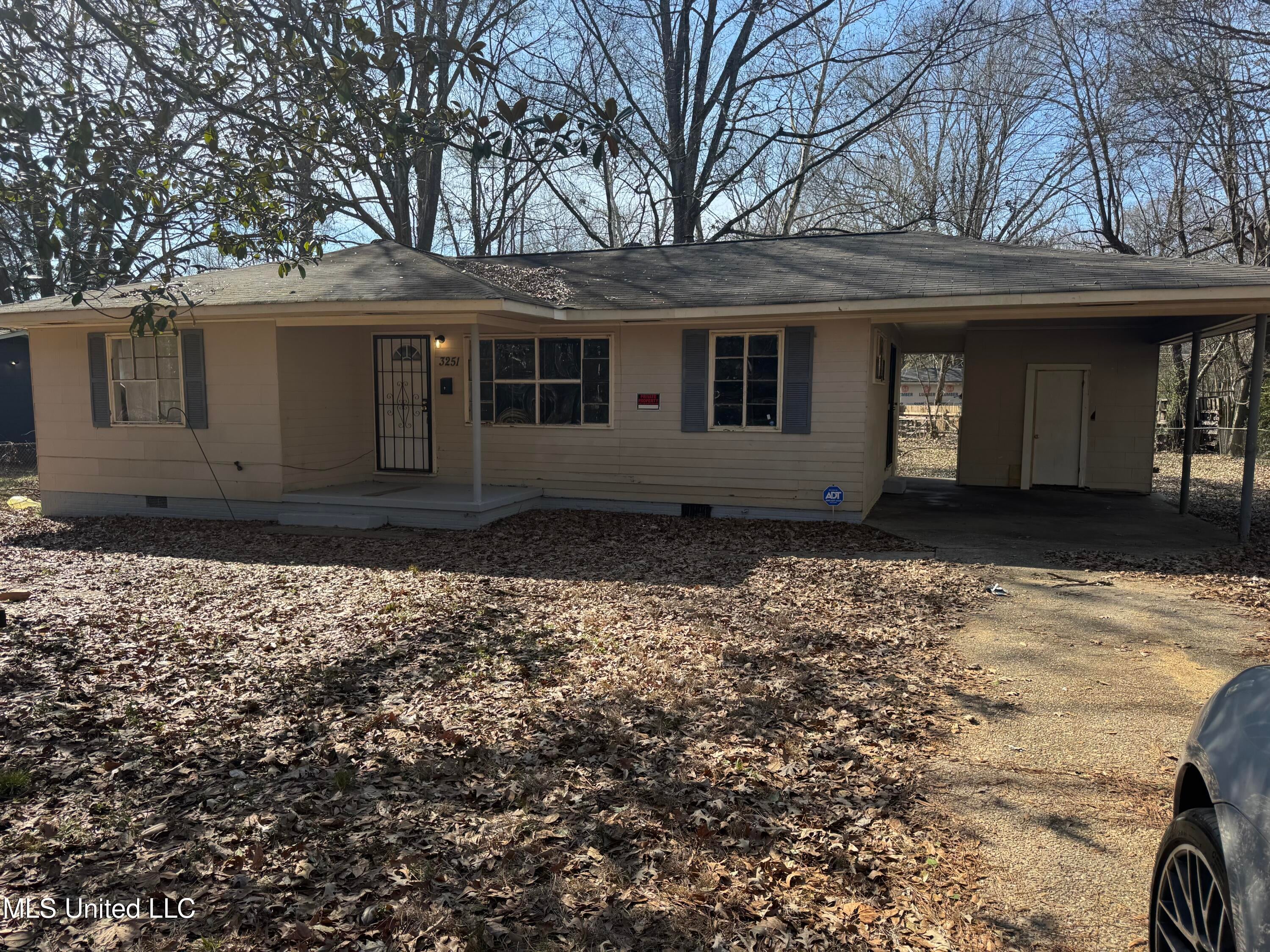 3251 Corey Drive — photo