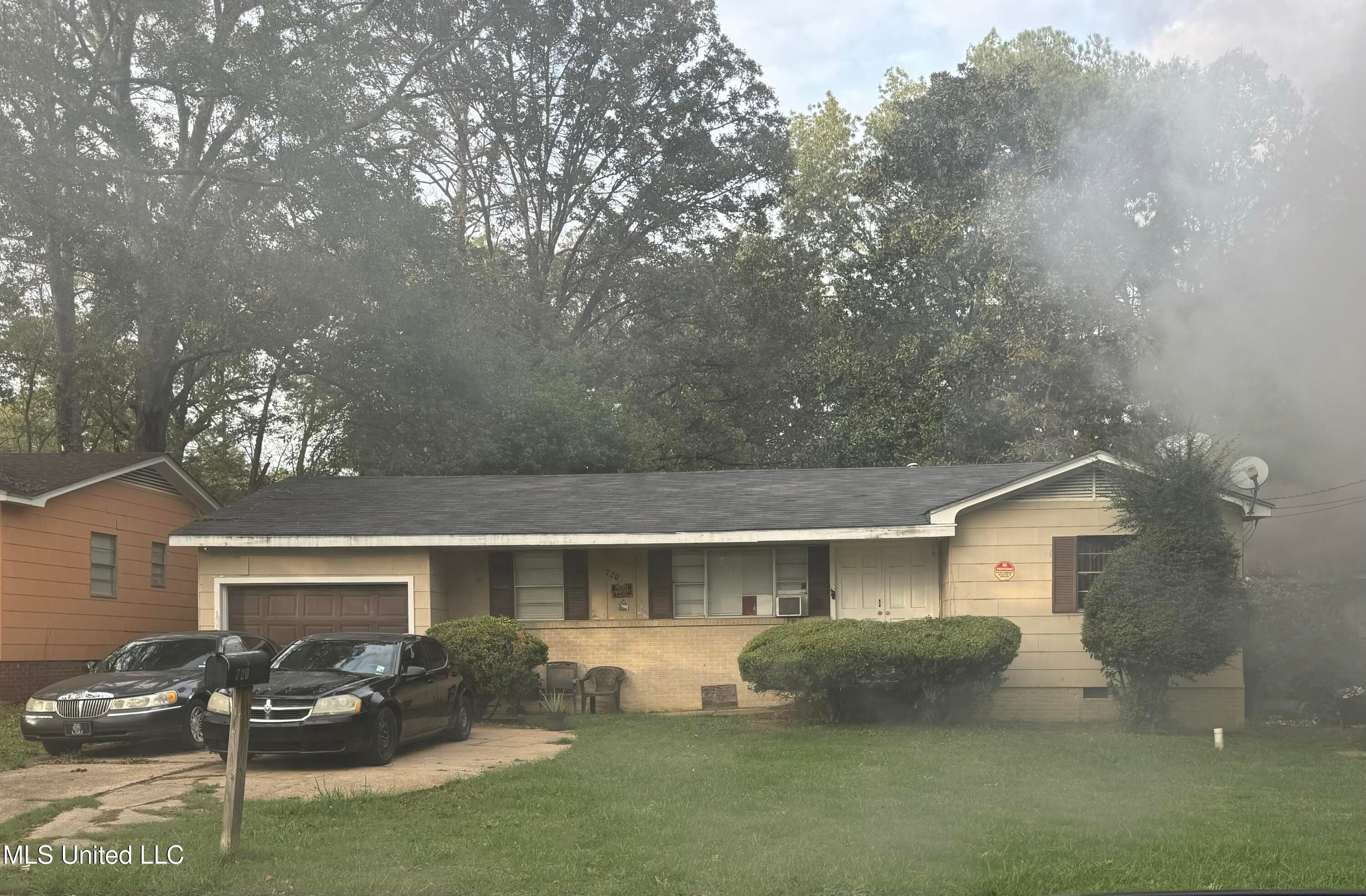 720 Winn Street — photo
