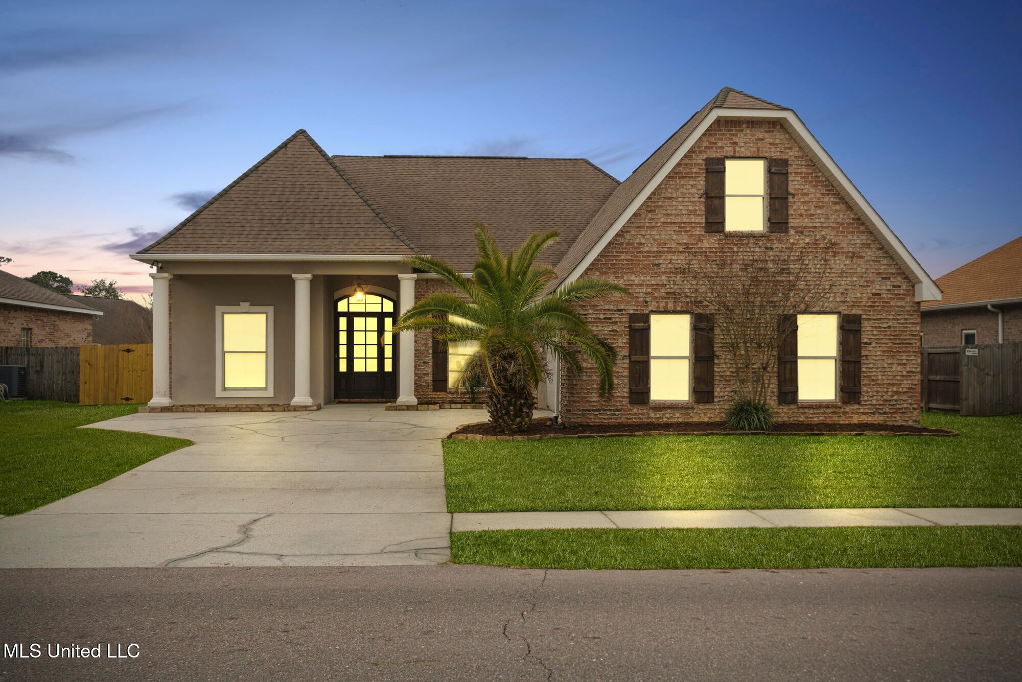 2305 Sunkist Country Club Road — photo