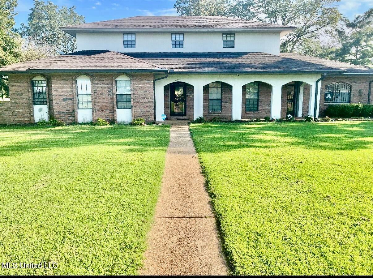 407 Juniper Lane — photo