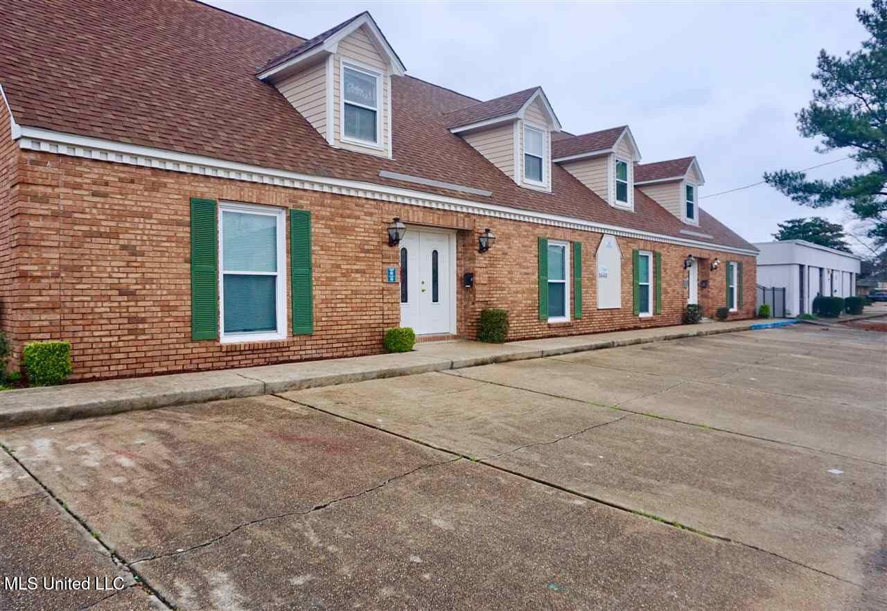 360 Comet Drive #2 E 1 & 2 — photo