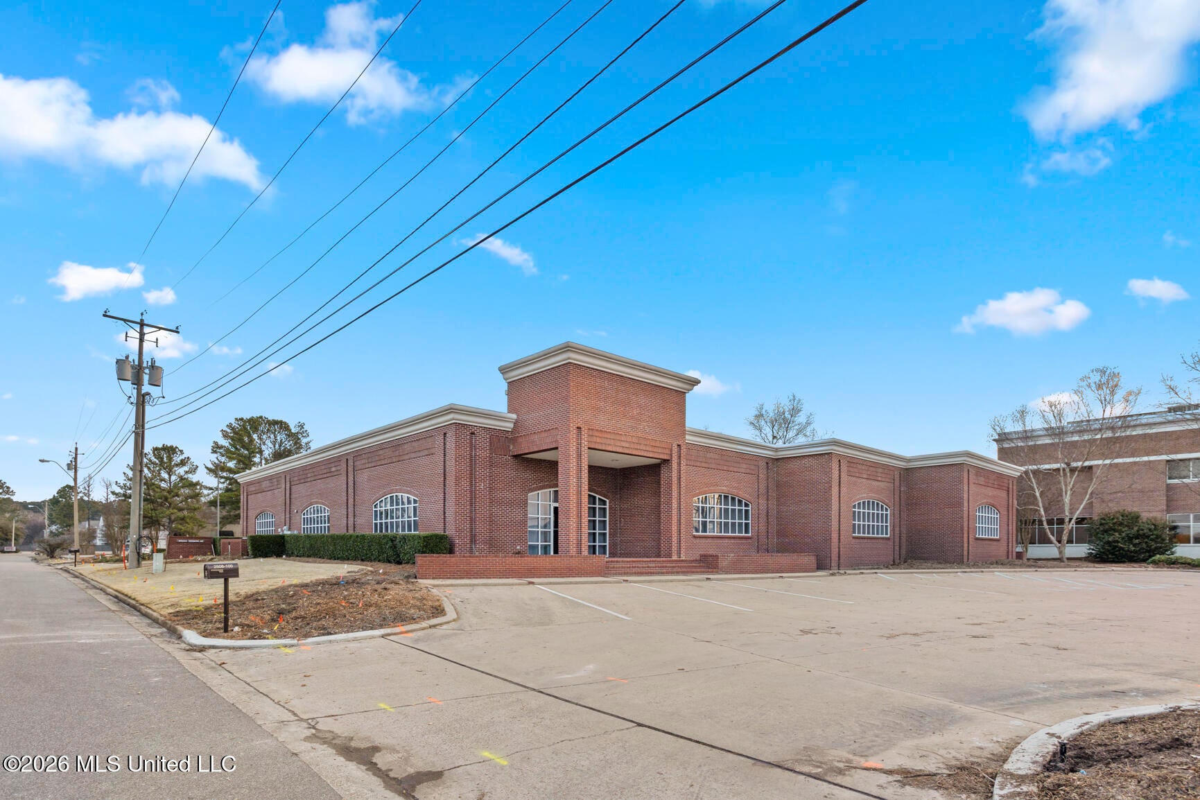 2508 Lakeland Drive — photo