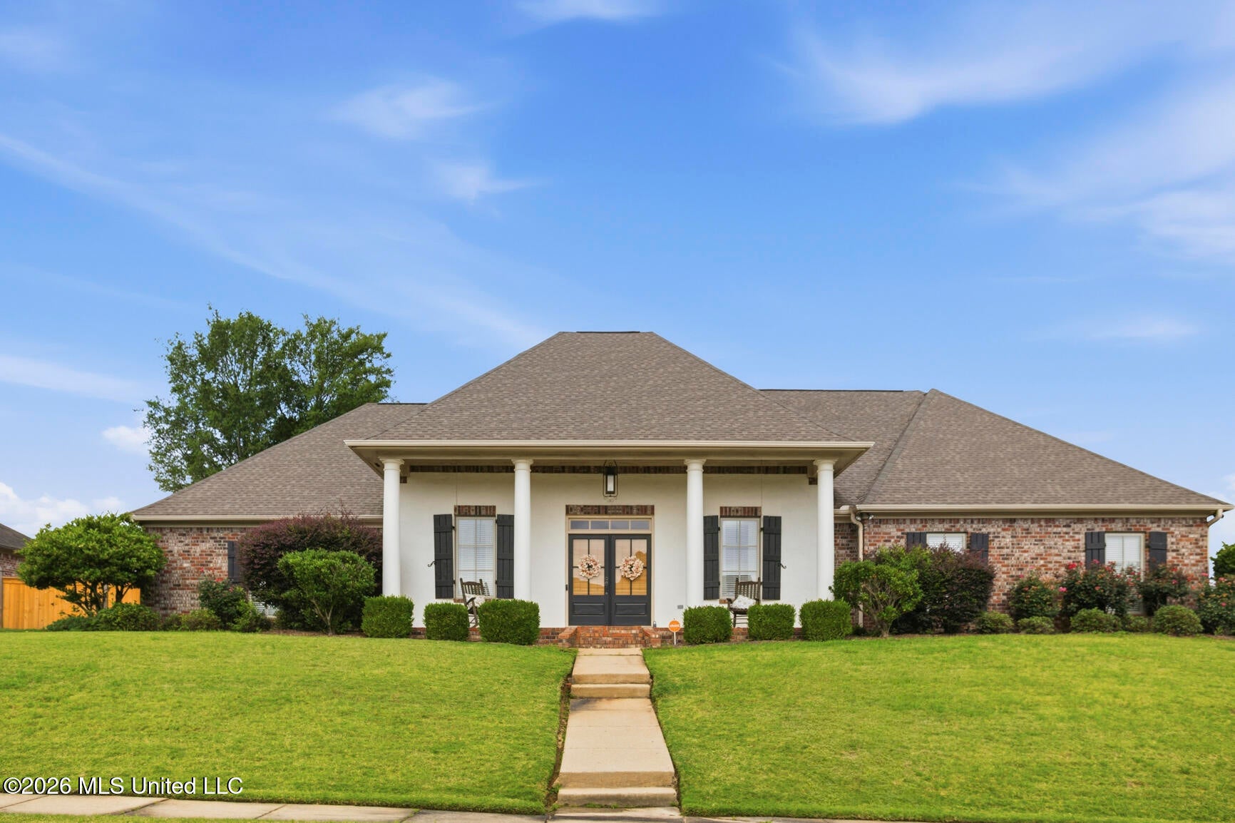 300 Deer Hollow — photo