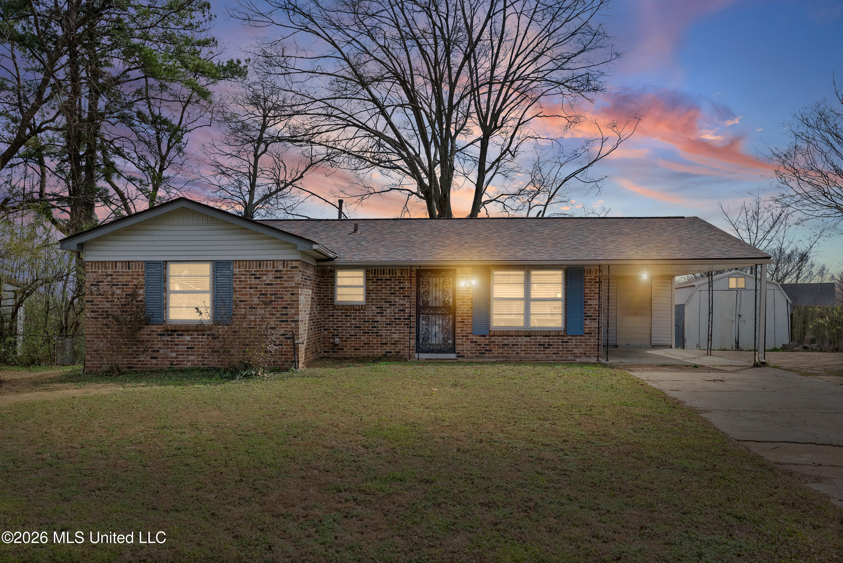 7764 Auburn Cove — photo