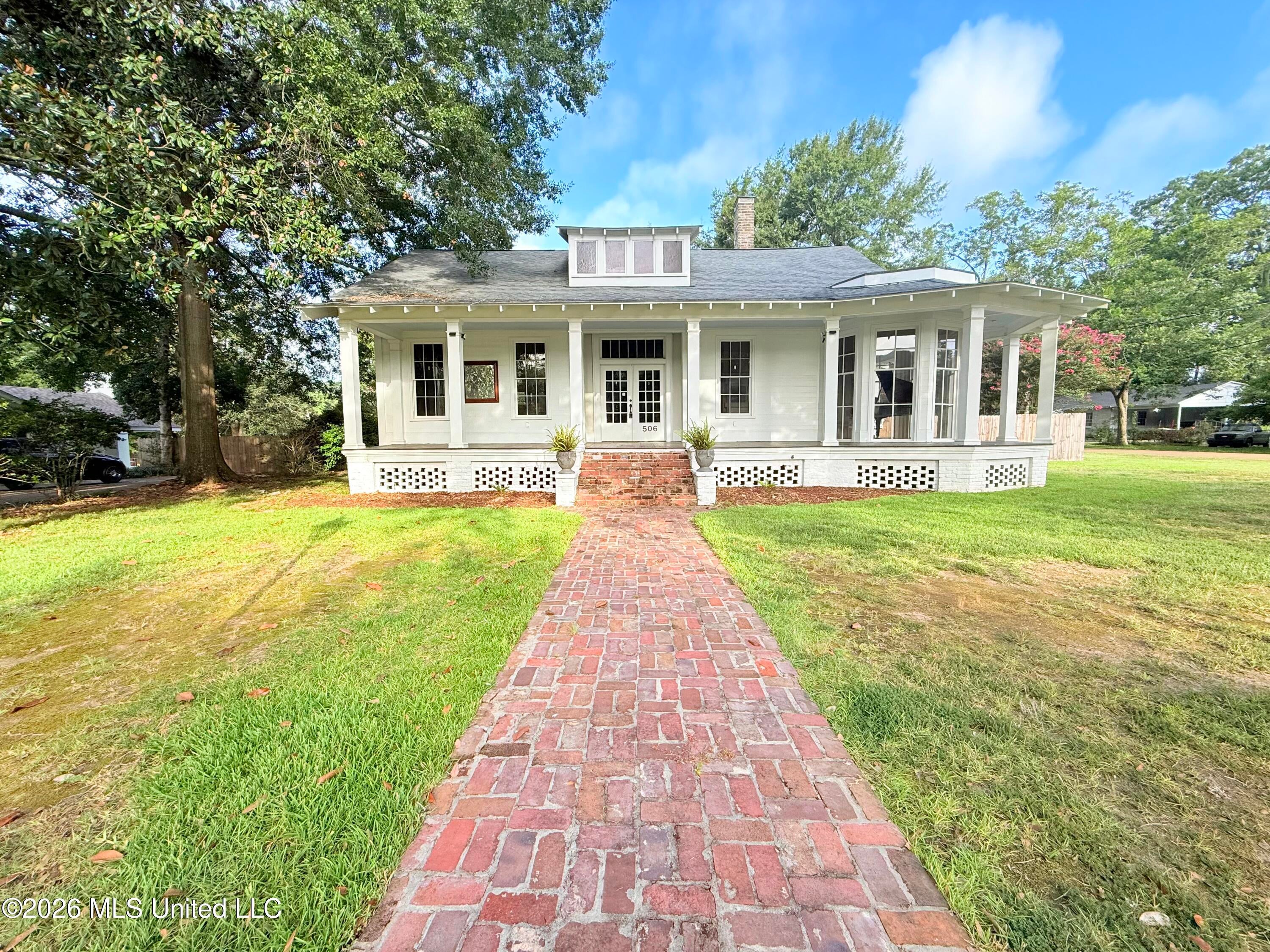 506 S Church Street — photo