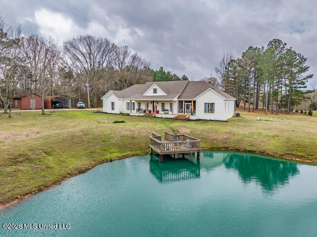 4597 Hernando Road — photo