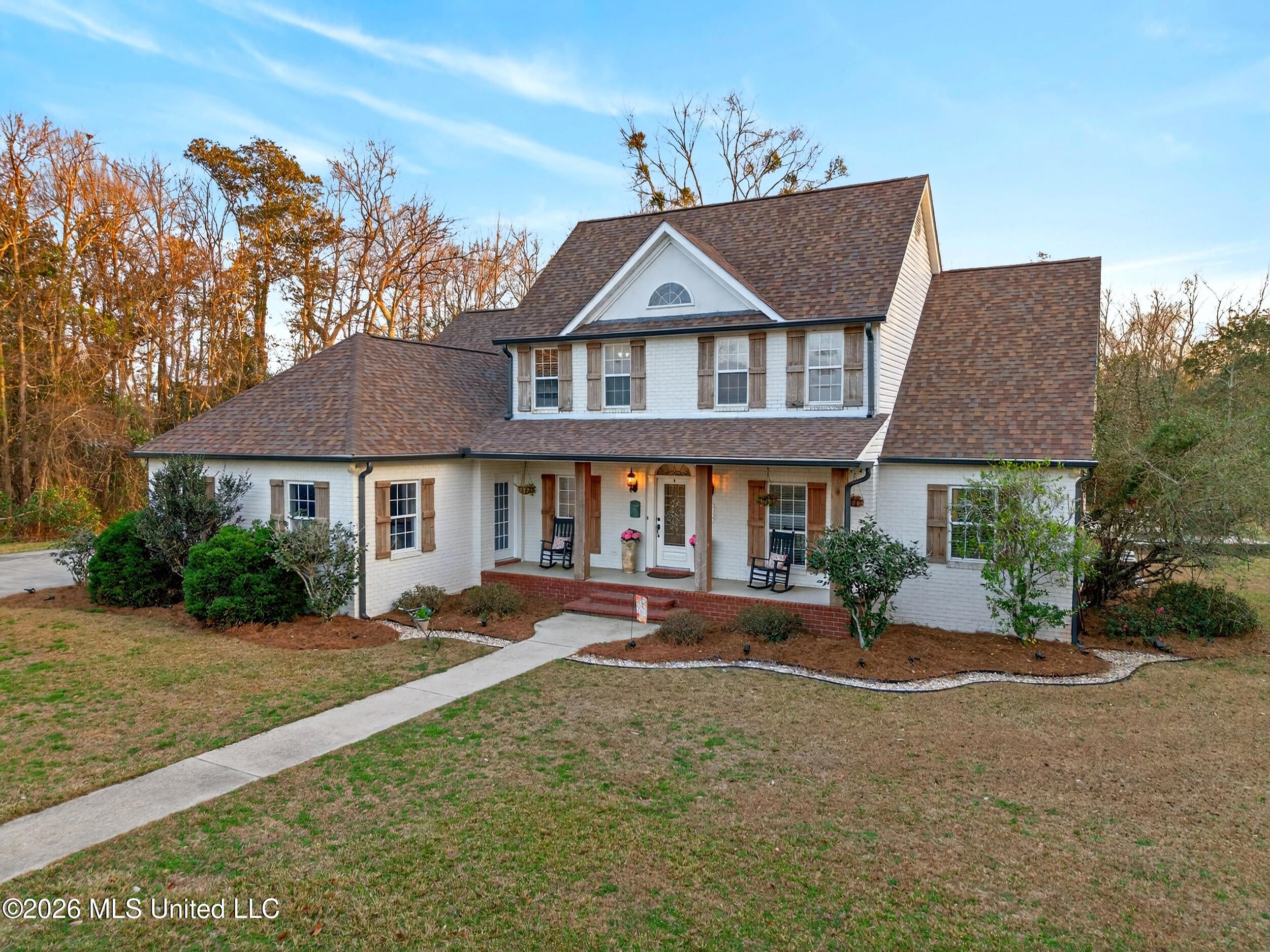 75 N Hill Drive — photo