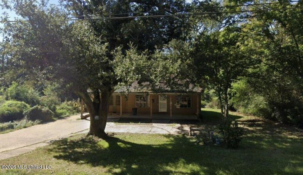 2161 W Mcdowell Road — photo