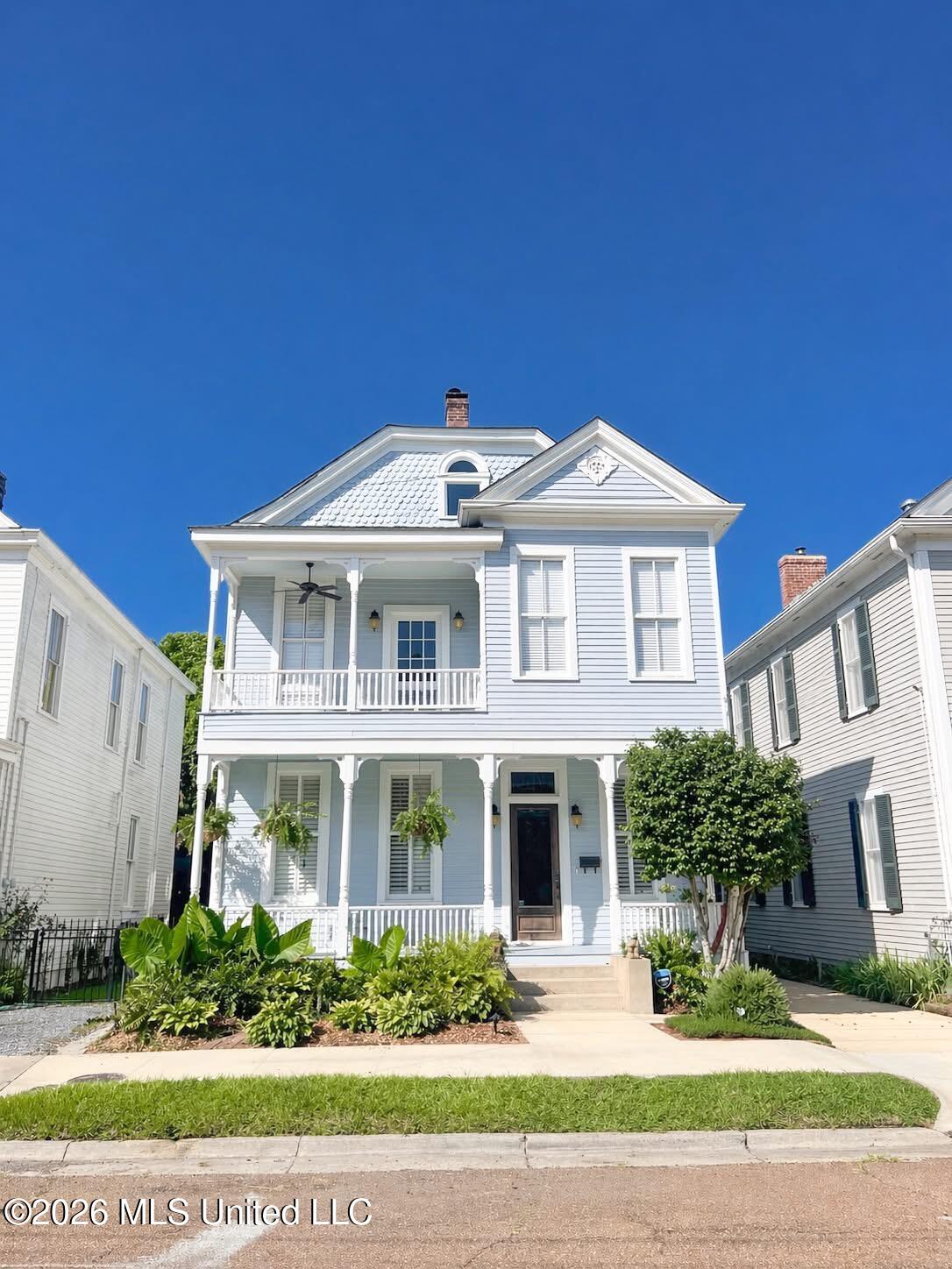 610 State Street — photo