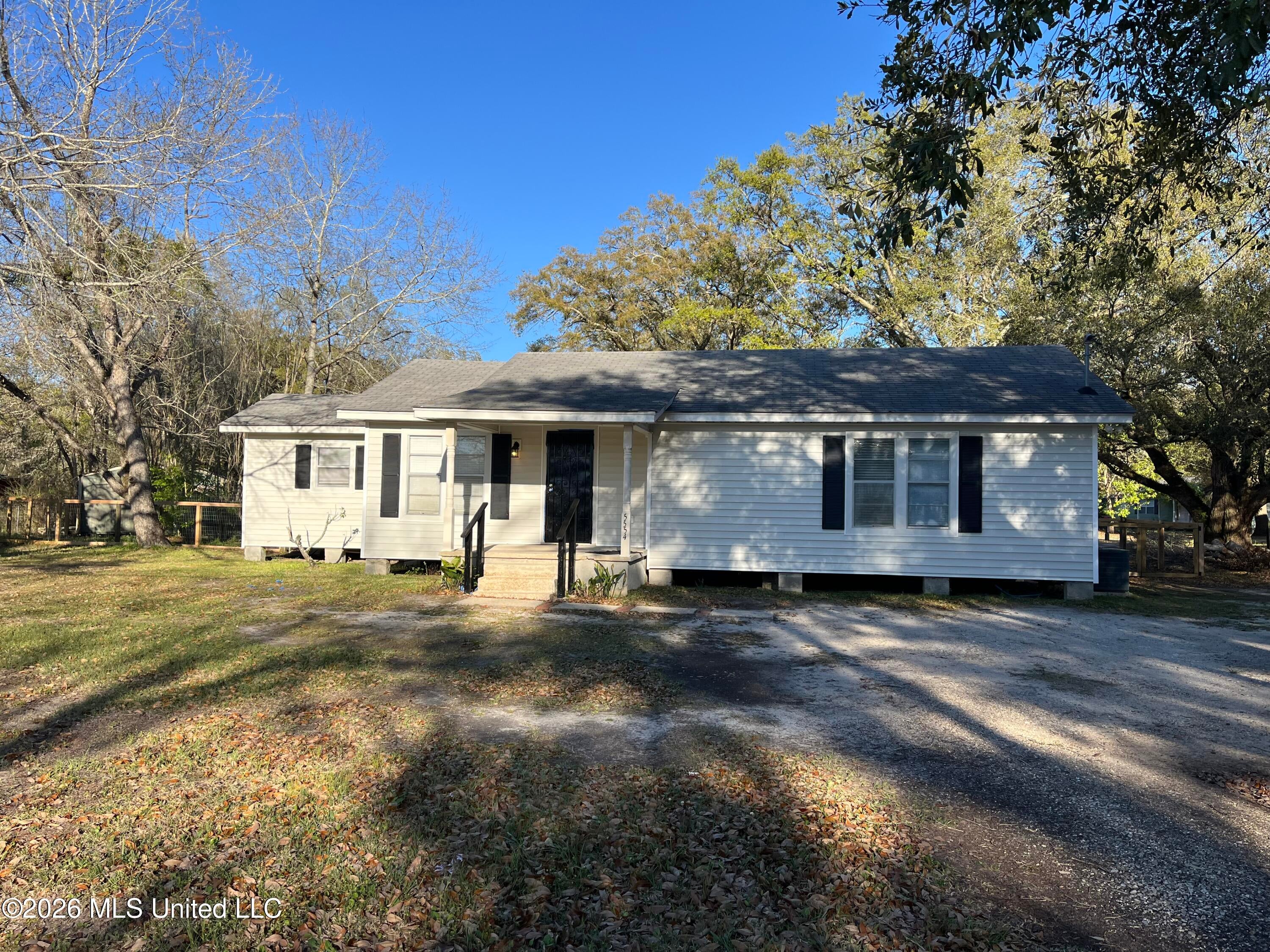 5554 Daugherty Road — photo
