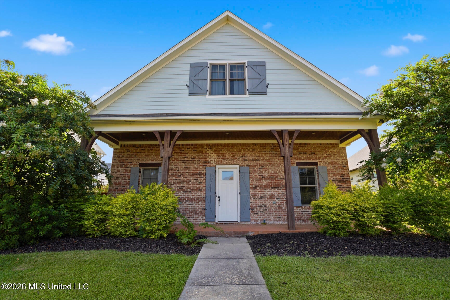 606 Arbor Way — photo