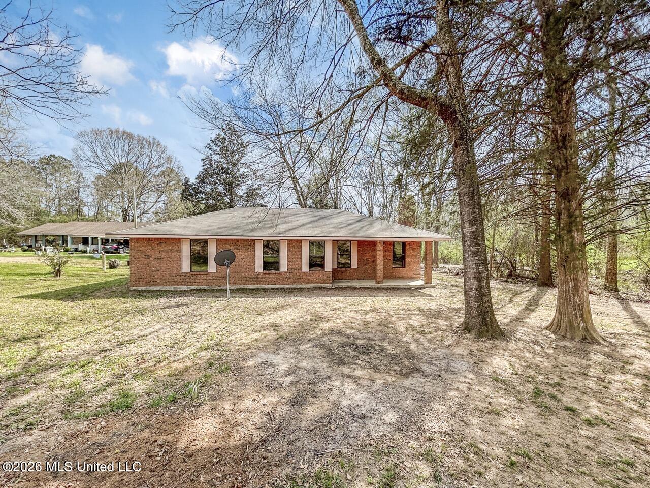 11310 Hwy 24 — photo