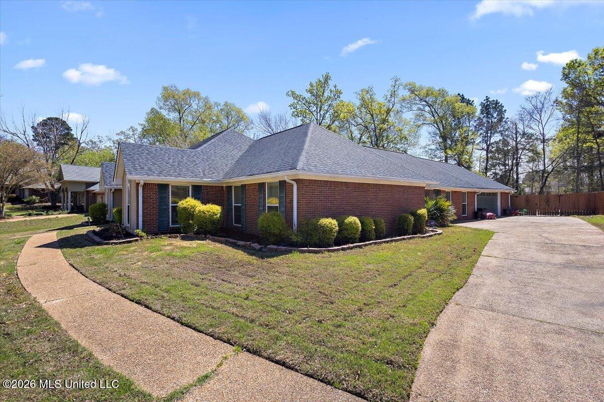 314 Avalon Way — photo