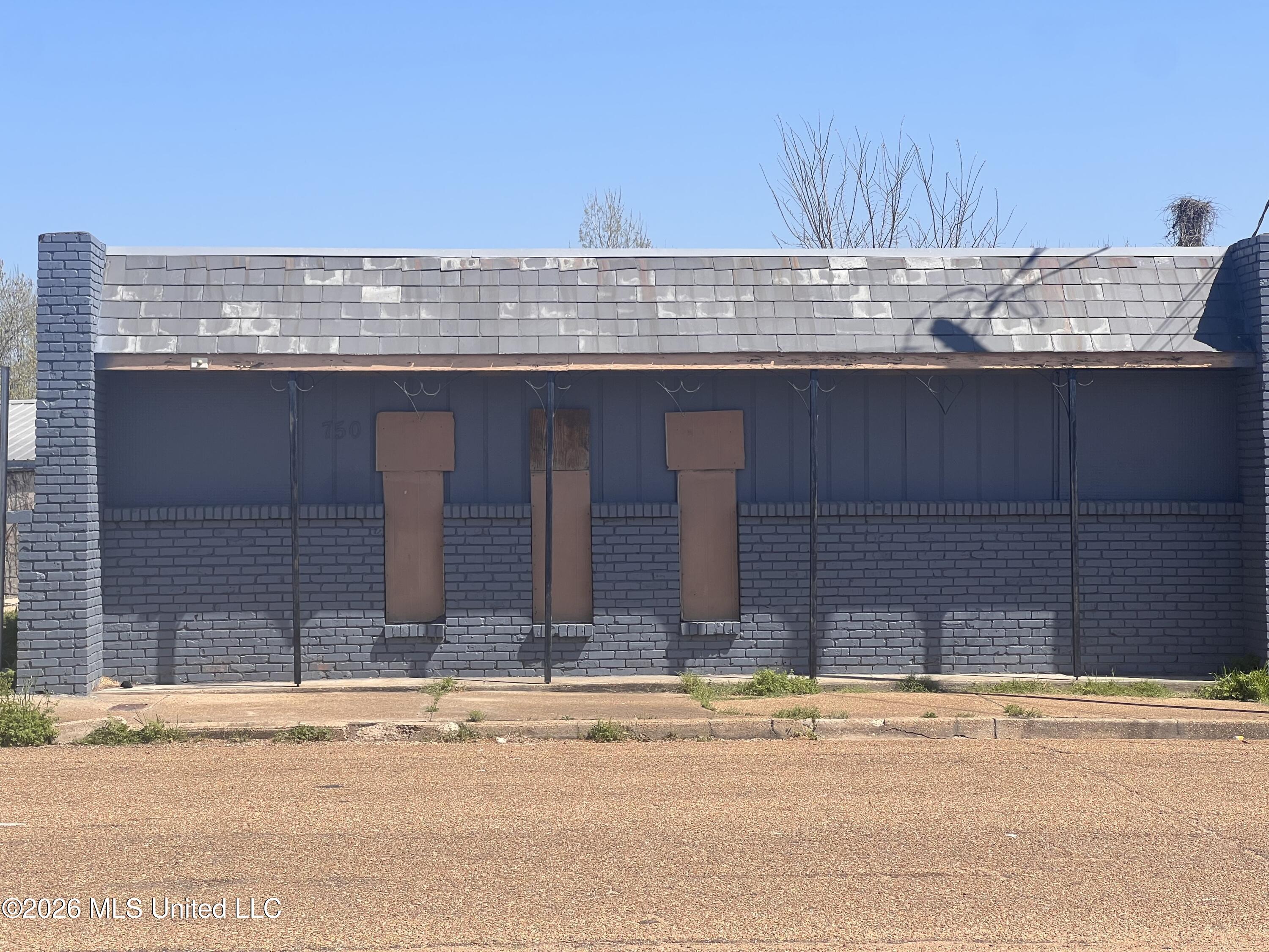 750 W Amite Street — photo