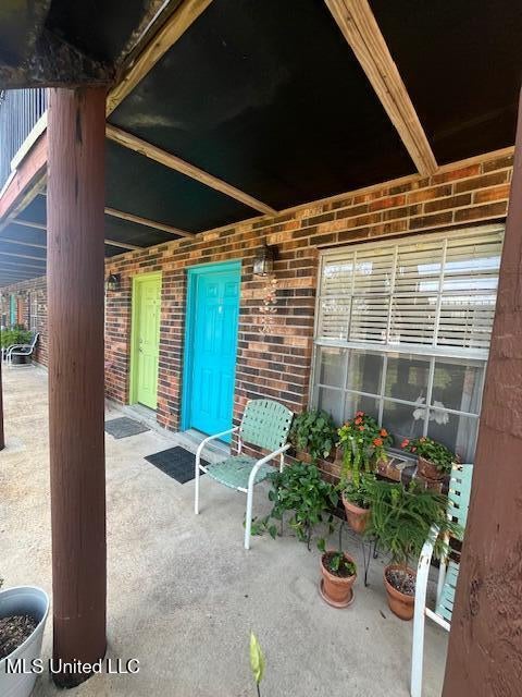 1550 E Second Street — photo