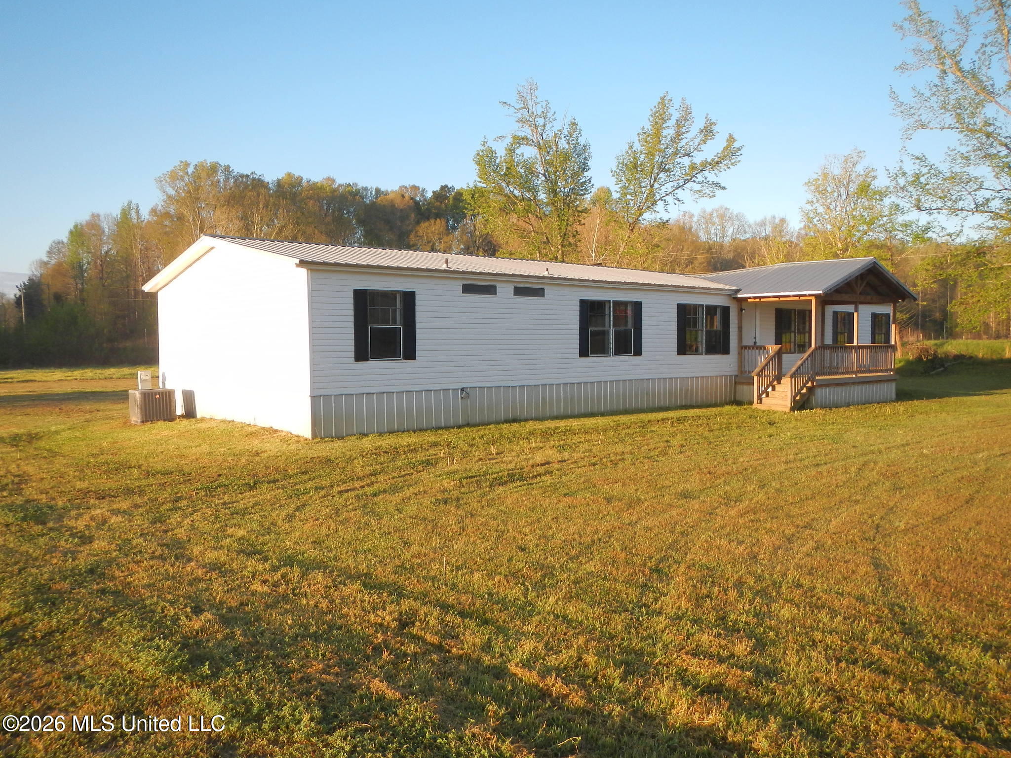 100 Rabbit Run Lane, Flora, MS 39071 — photo 2