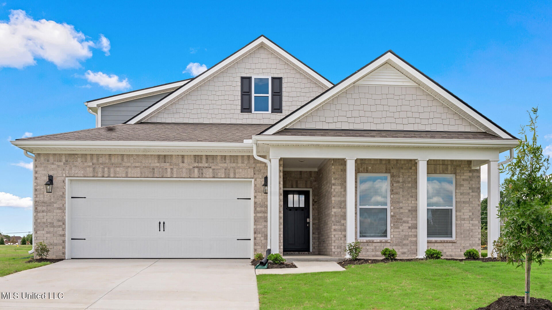 44 Spirit Dance Drive — photo