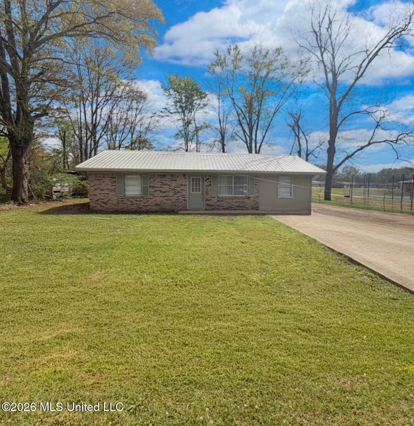 205 Summers Street — photo