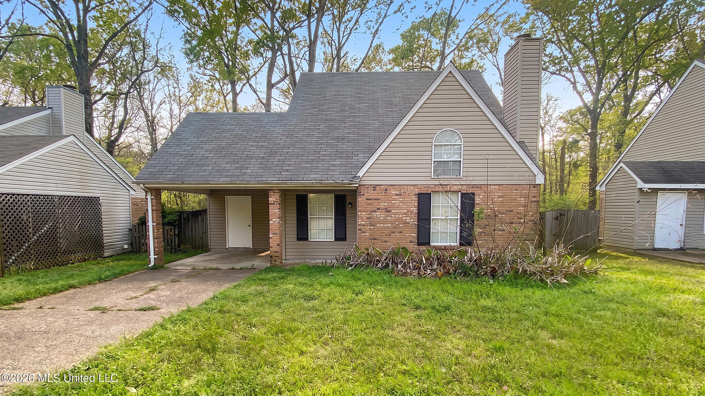 115 Shadow Hill Drive — photo