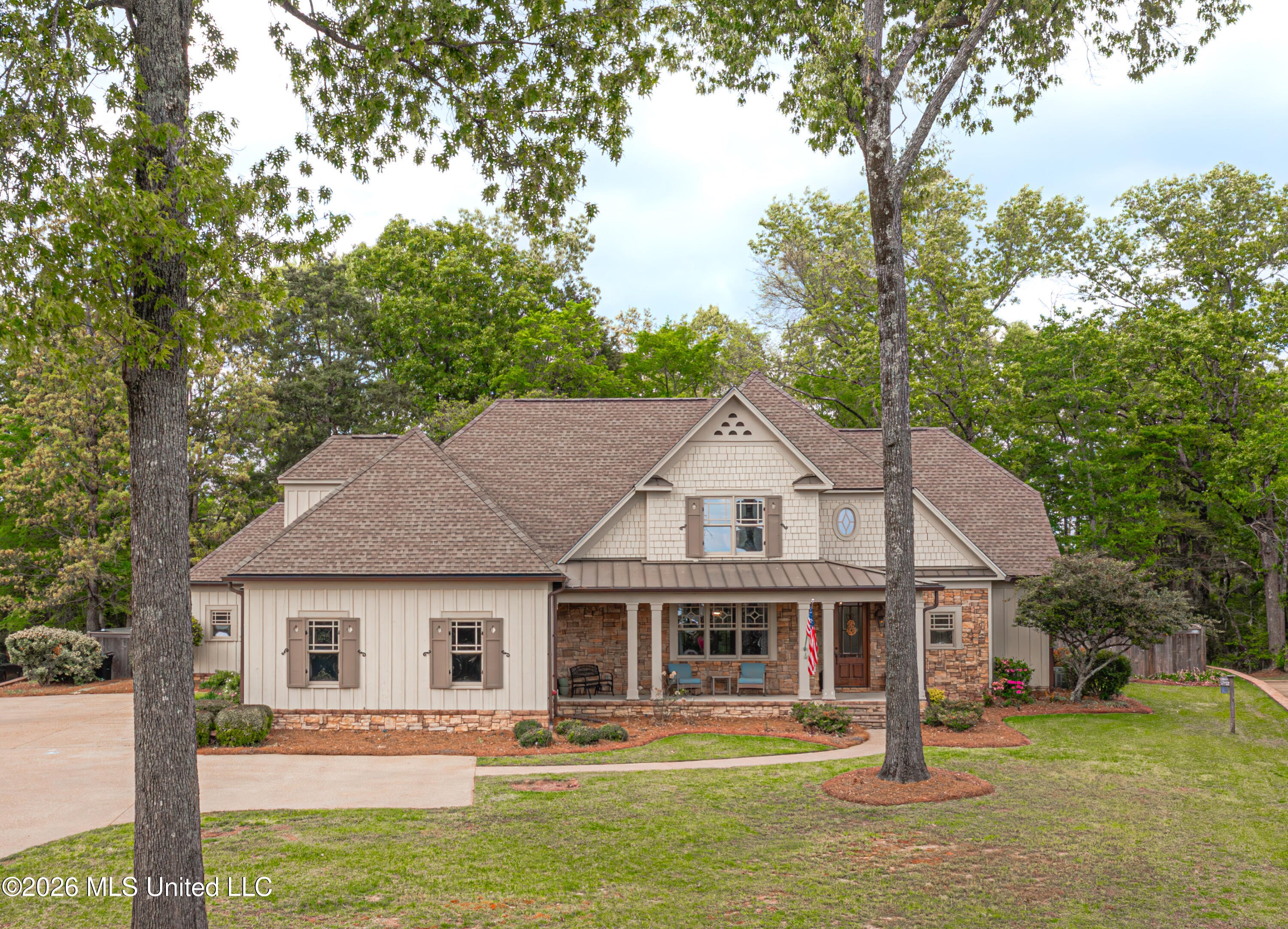 148 Cedar Woods Cove — photo