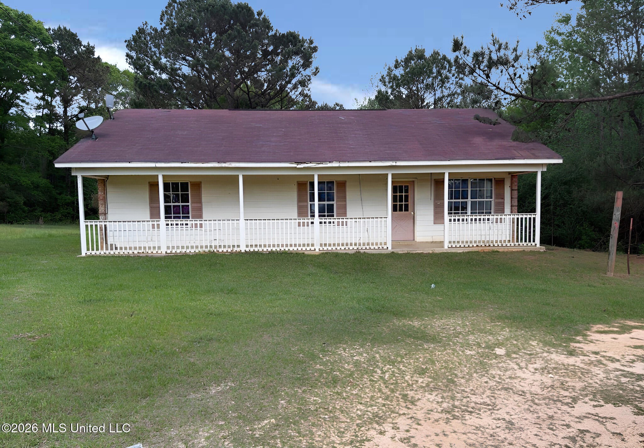 72 Van Holmes Road — photo
