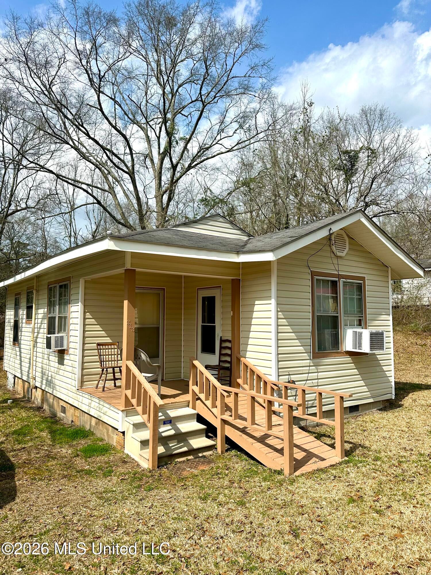 313 Josephine Street — photo