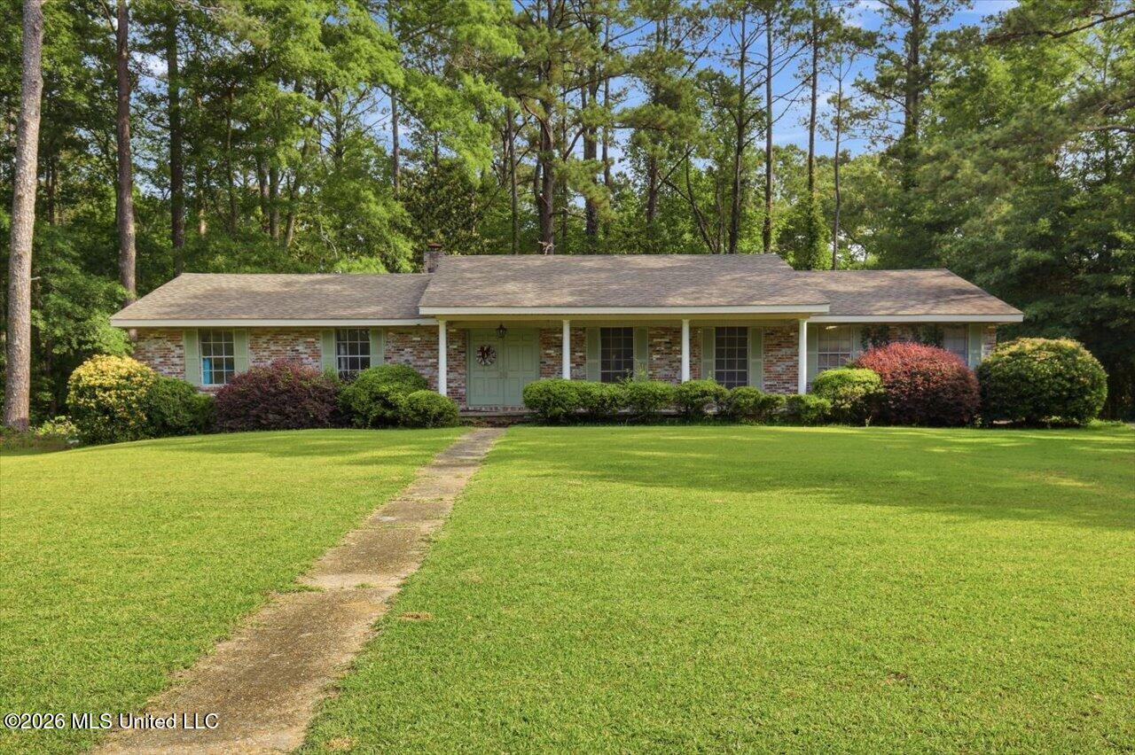 611 Marsha Drive — photo
