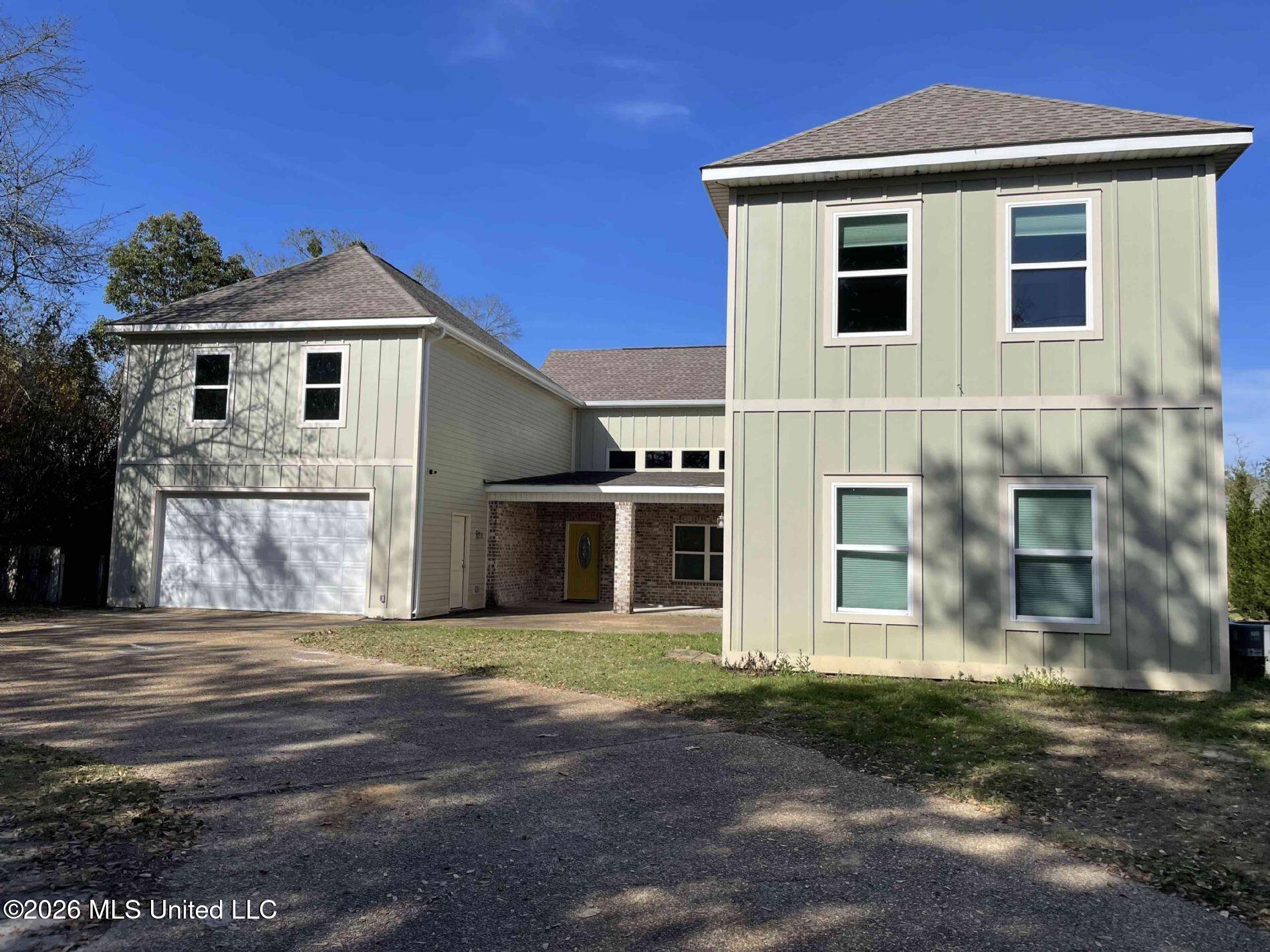 13704 Windlo Circle — photo