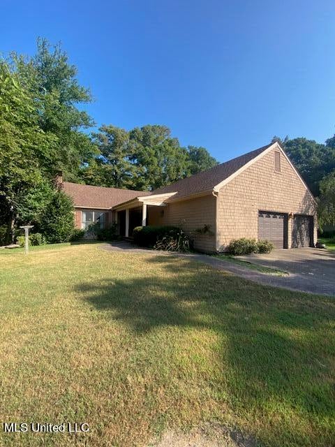 719 Cypress Creek — photo