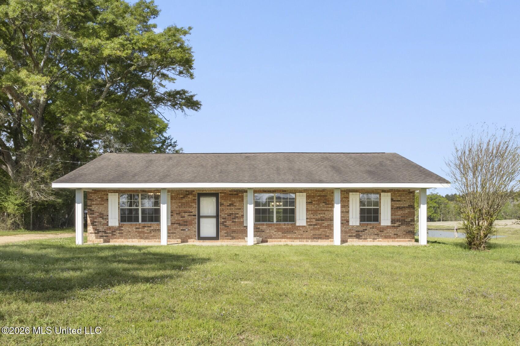 371 Price Road — photo