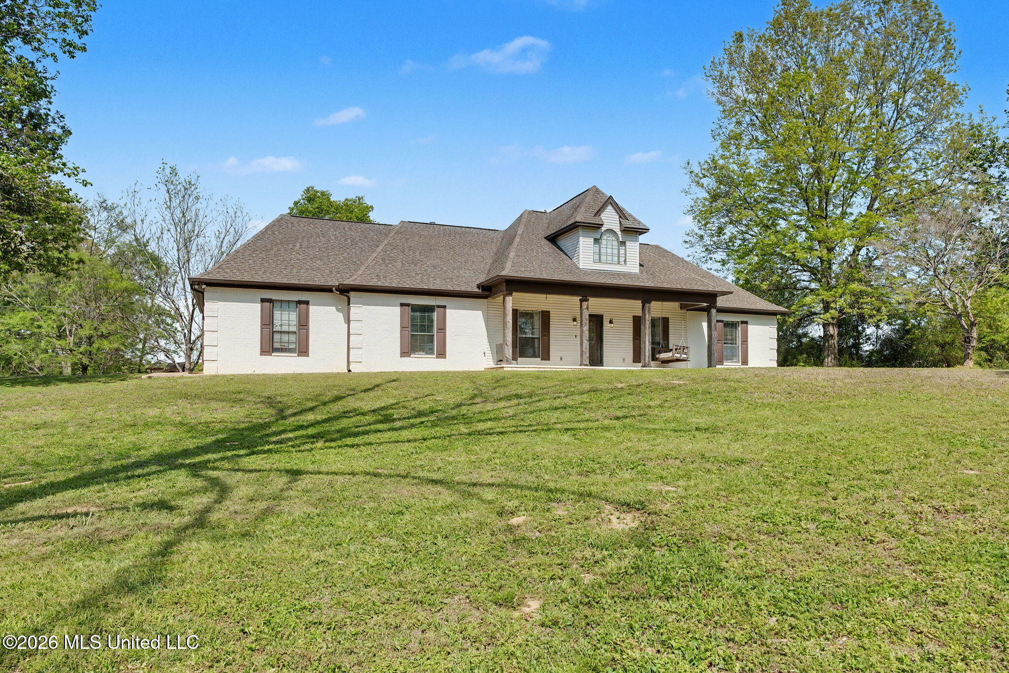 13960 Fairview Road — photo