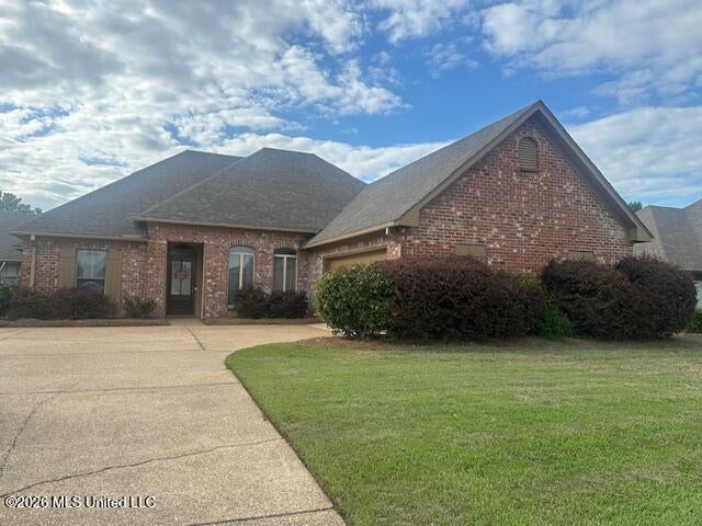 1926 E Ridge Circle — photo