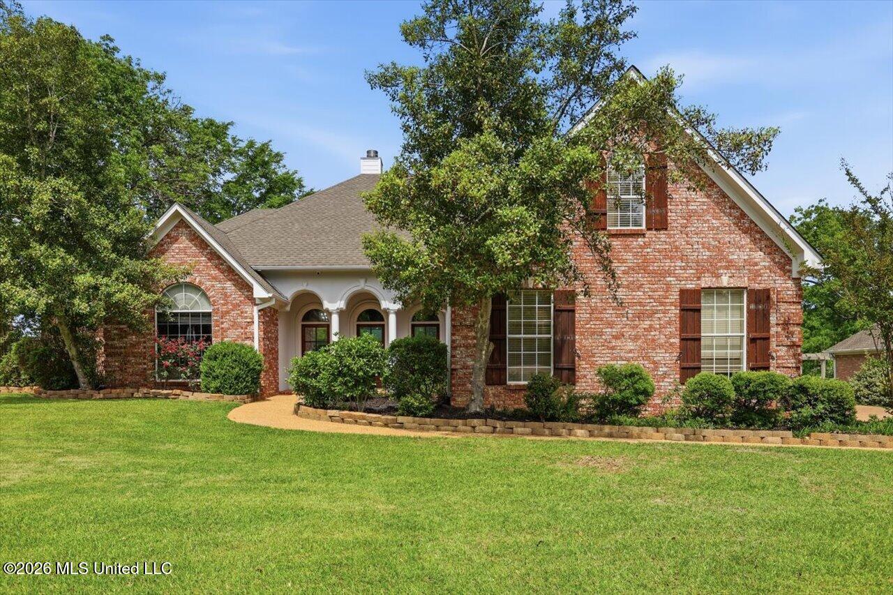 95 Woodlands Green Drive — photo