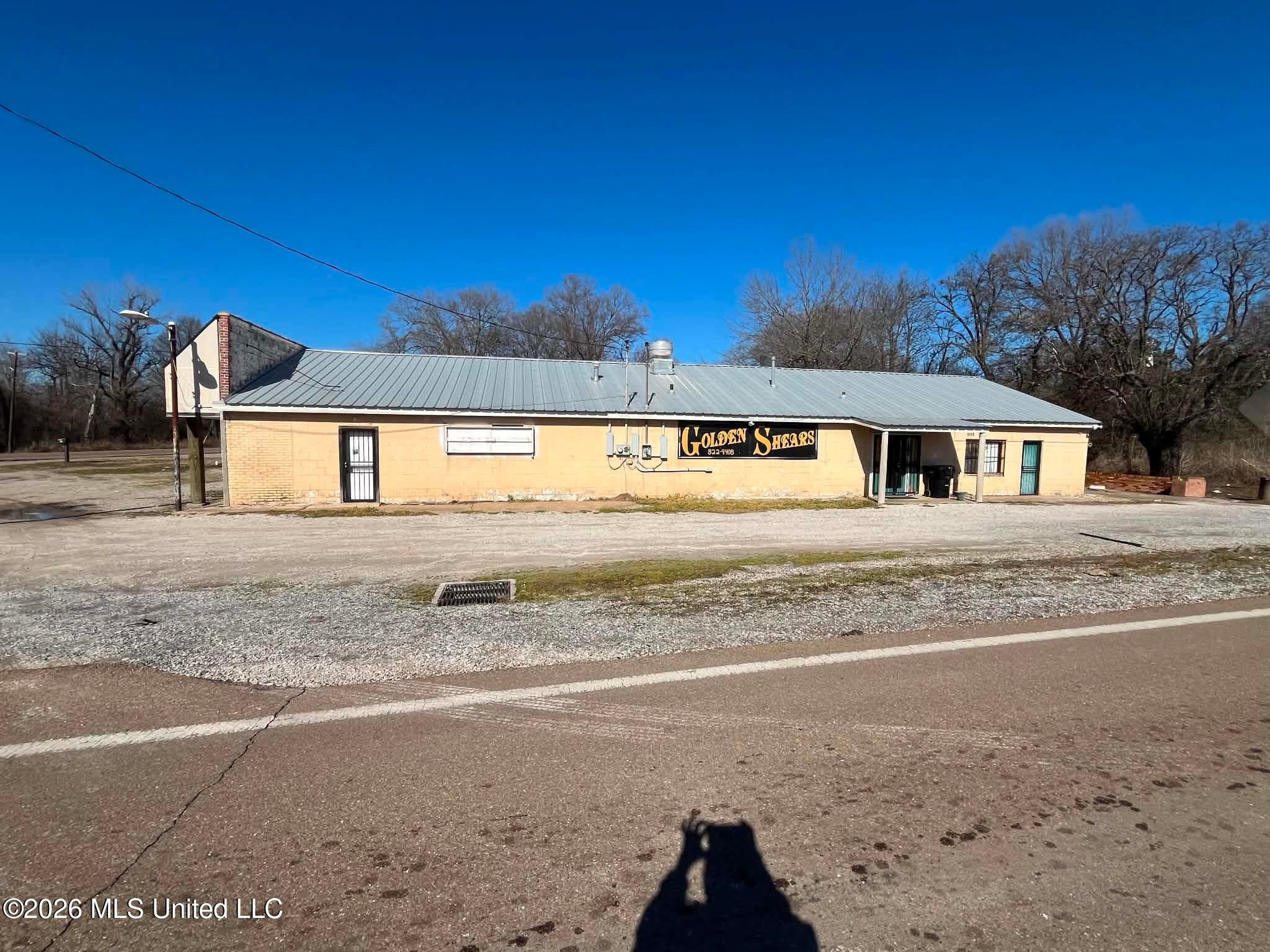 2501 Broadway Extended — photo