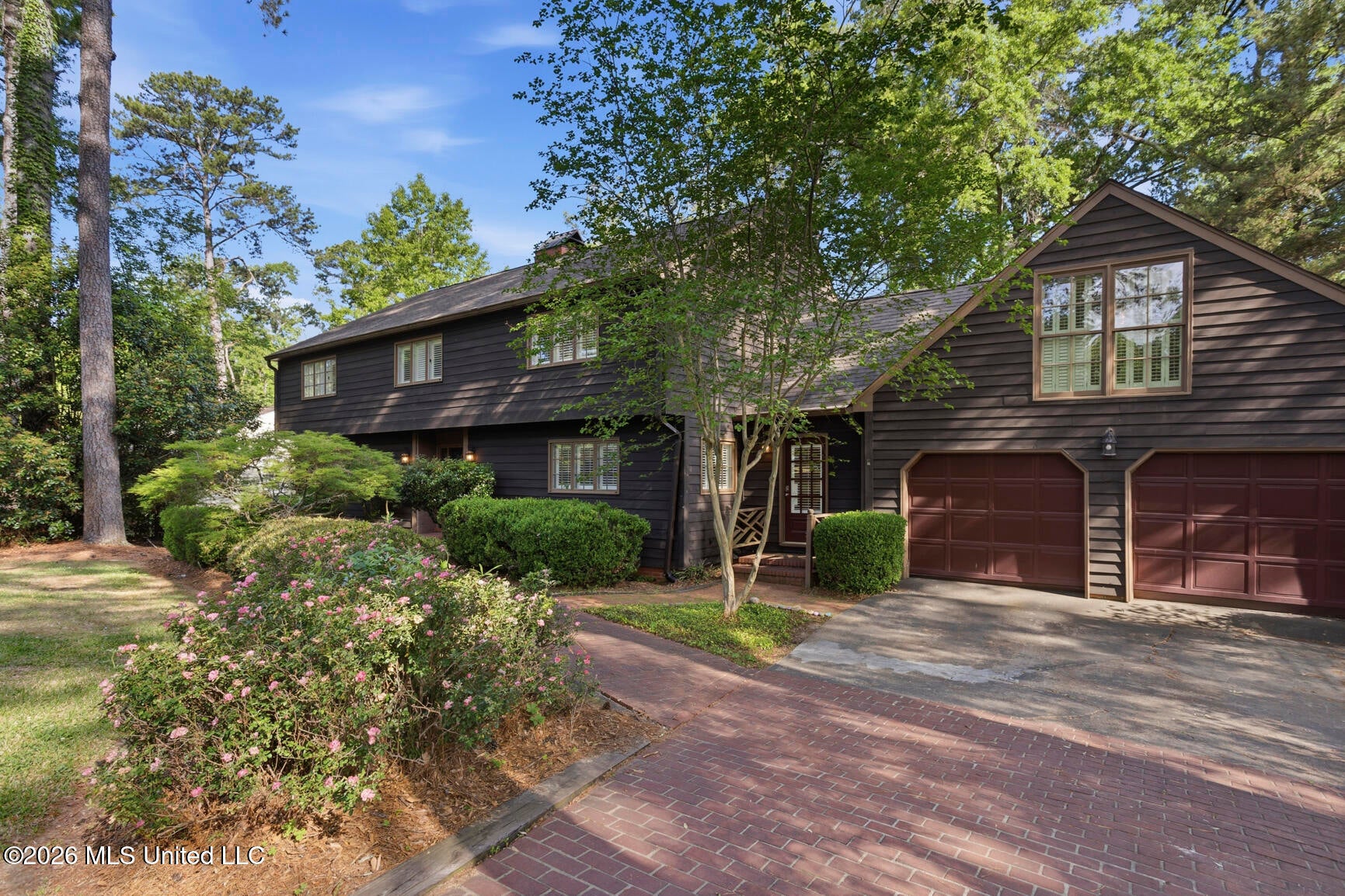 1012 Buckley Drive — photo