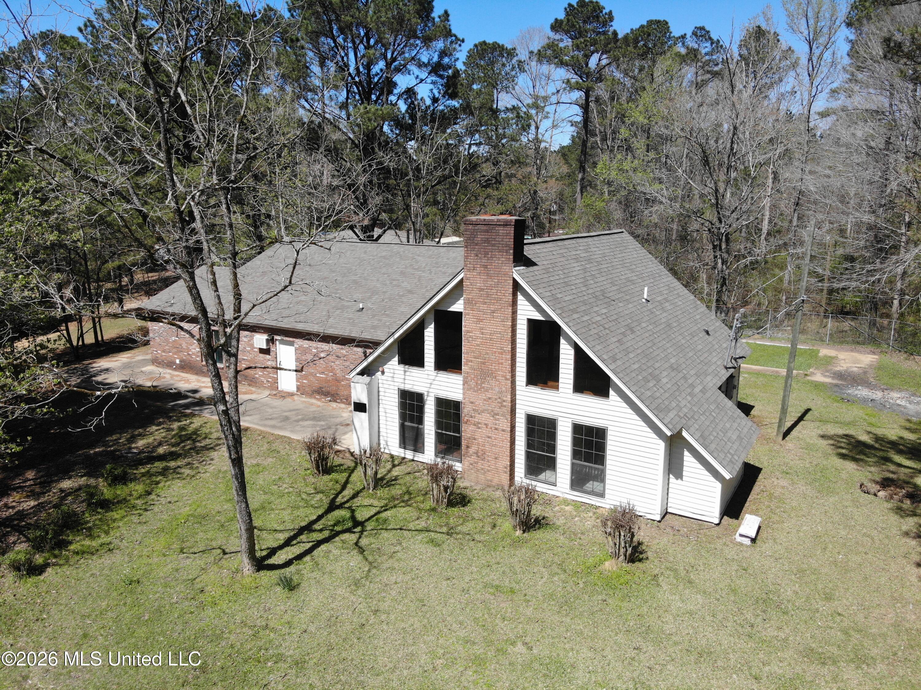219 Bass Road — photo