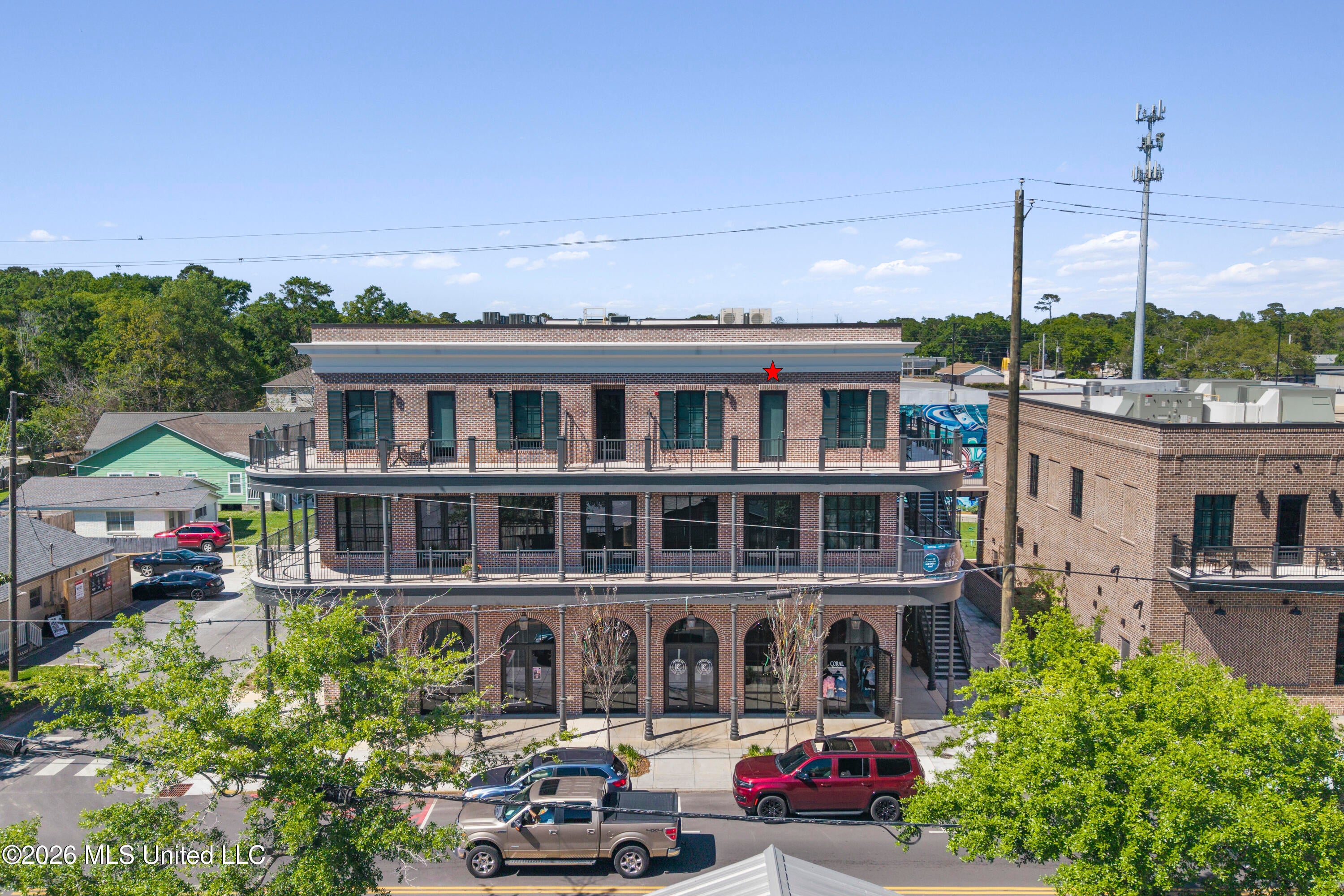 1515 Government Street — photo