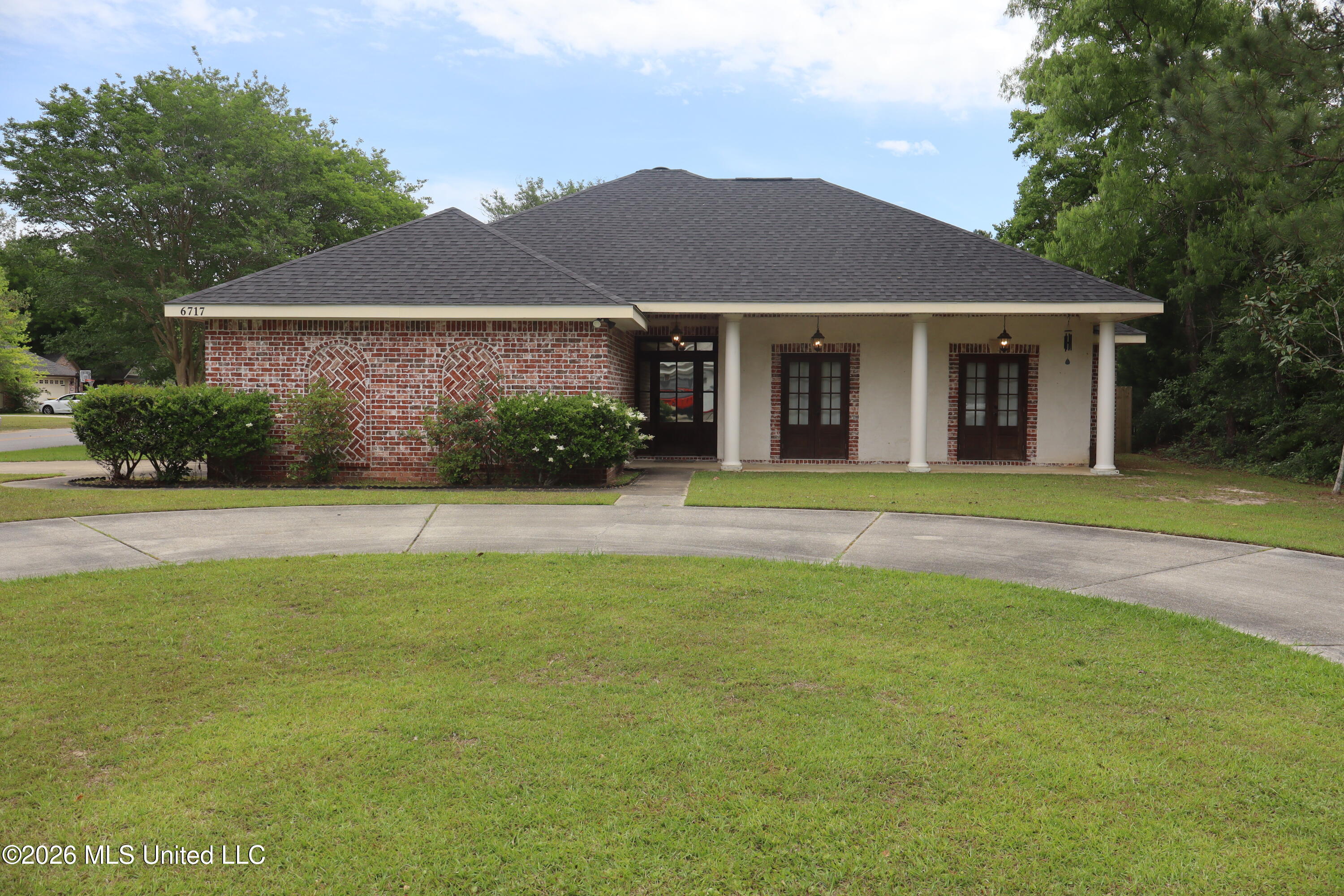 6717 Westwind Drive — photo