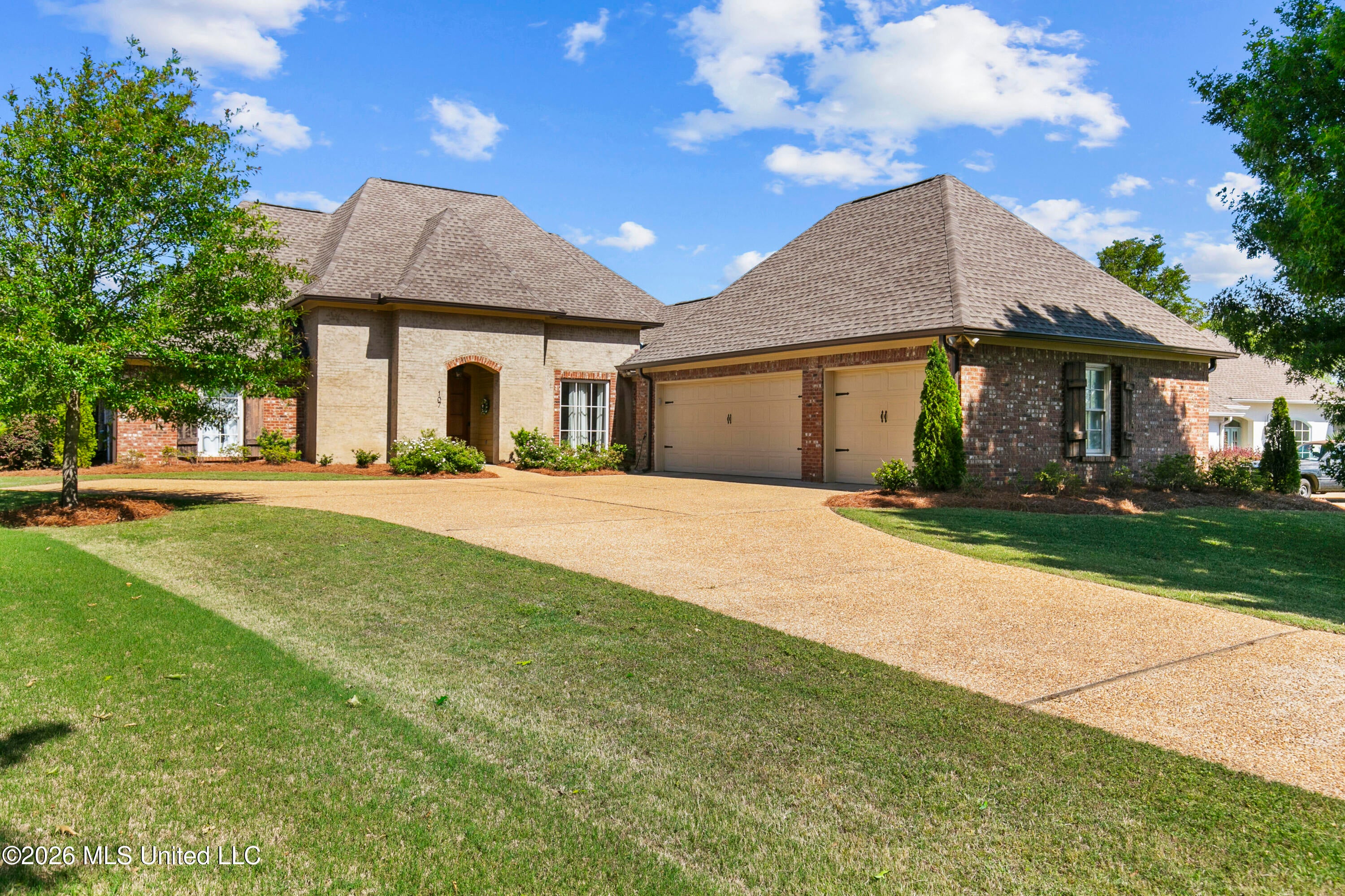 107 Beaufort Circle — photo