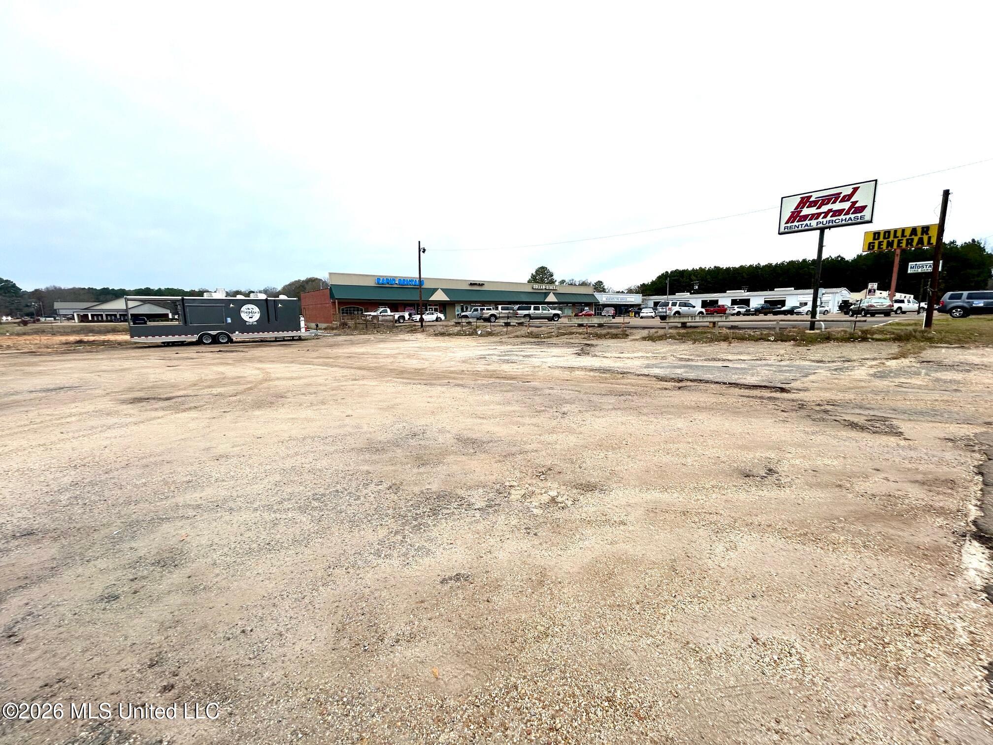 101 Highway 35 — photo