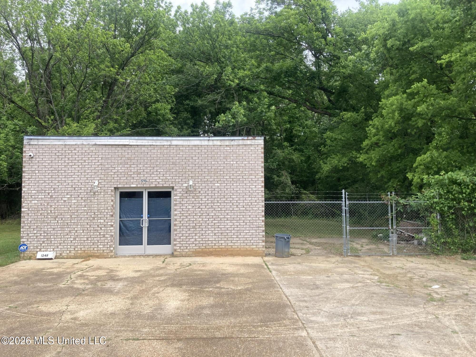 1248 Forest Avenue — photo