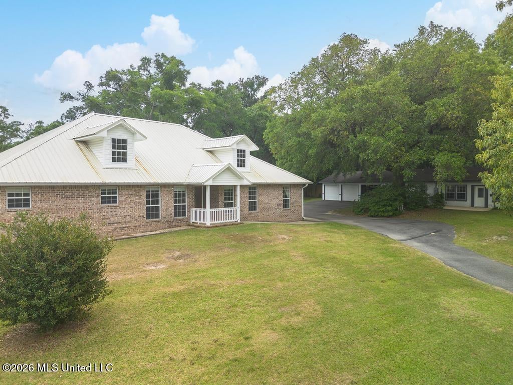 14101 Lemoyne Boulevard — photo