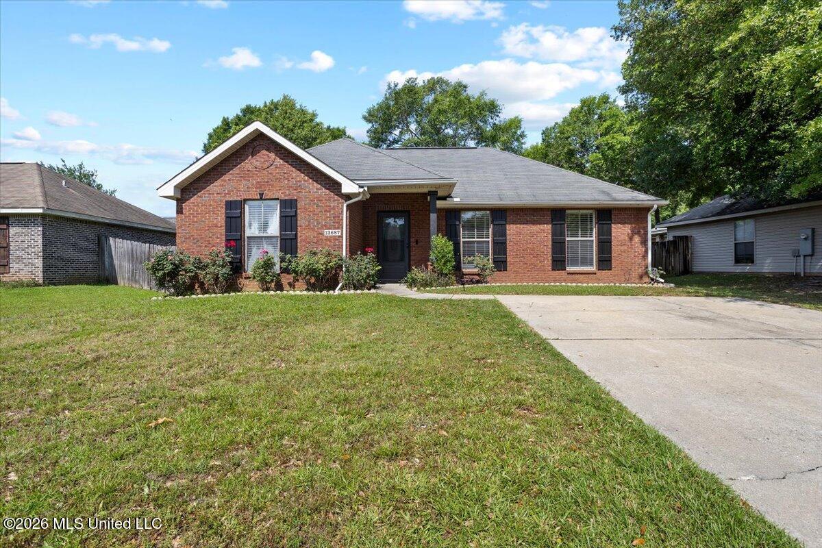 13687 Lawton Lane — photo