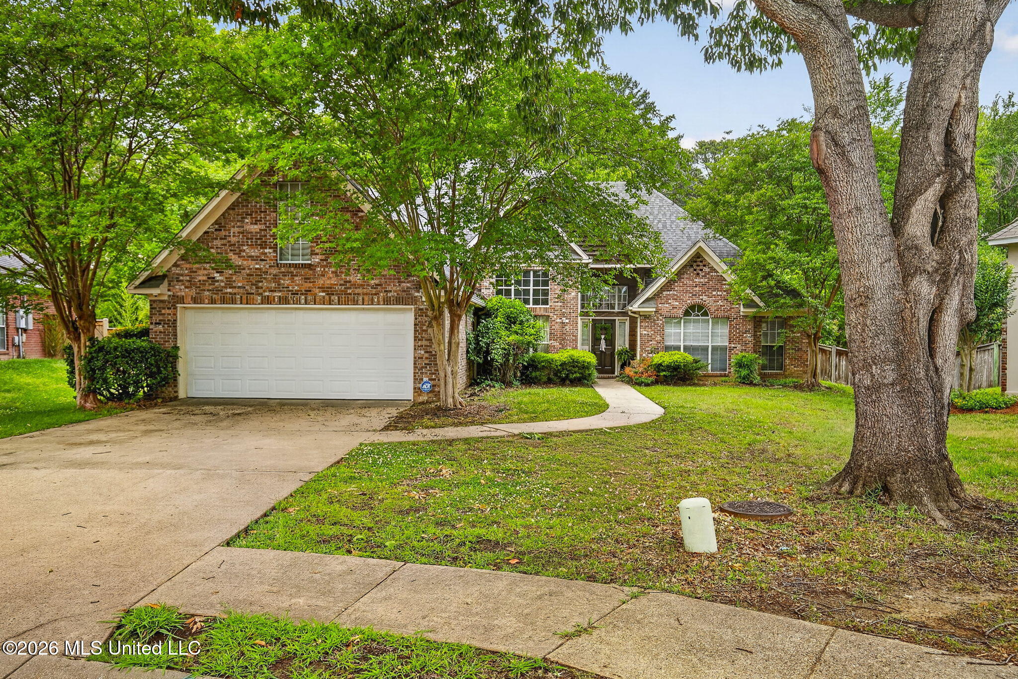 668 Hazelton Drive — photo