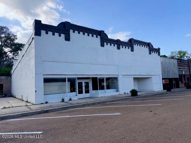 173 W Railroad Avenue — photo